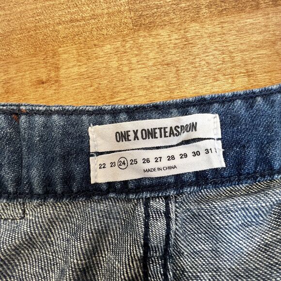 One x One Teaspoon High Waist Bonita Raw Hem Distressed Jean Shorts Sz 24 - Picture 8 of 13